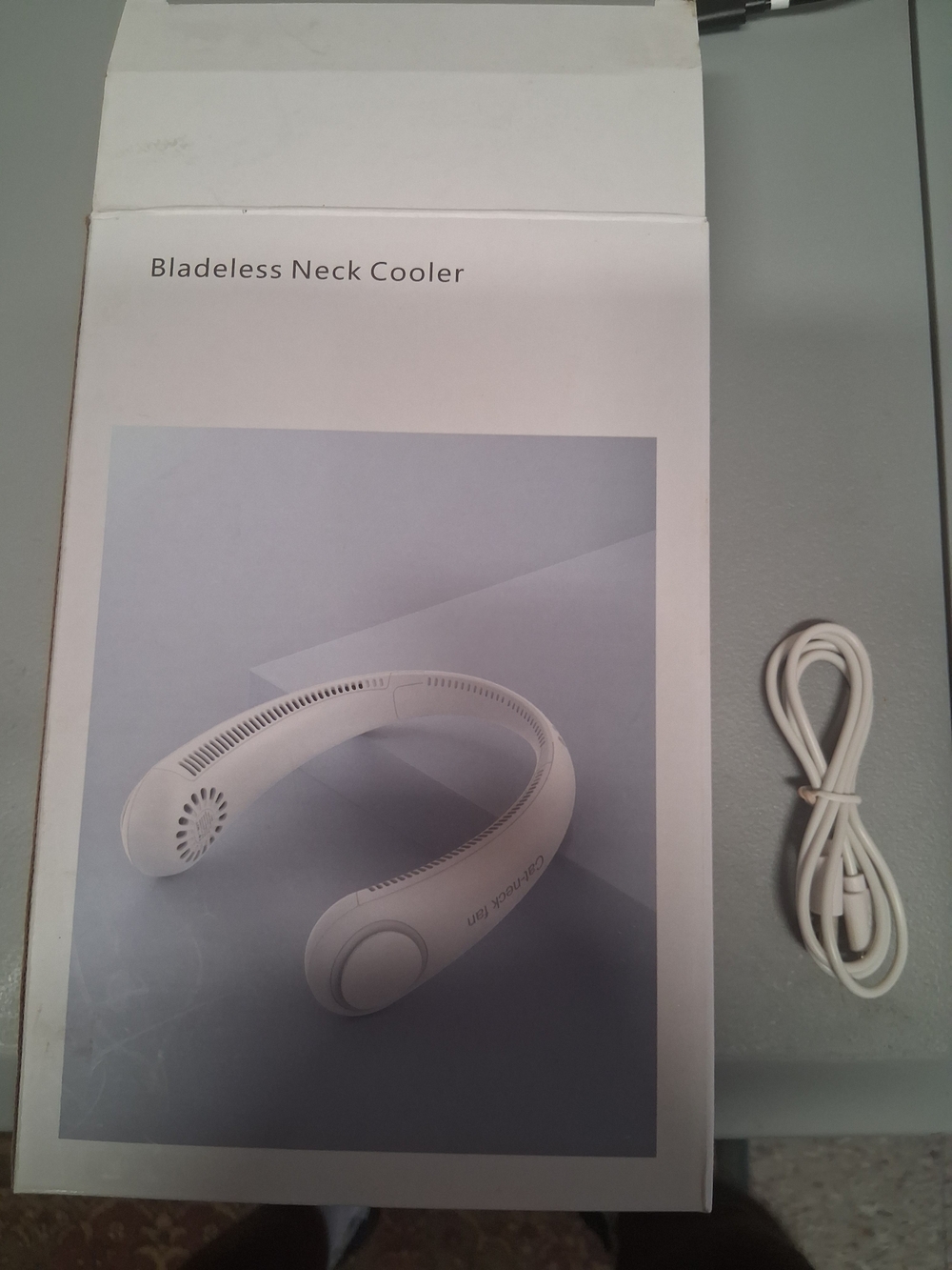 New Usb Portable Bladeless Neck Cooler - White